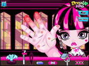 Draculaura Hand Doctor